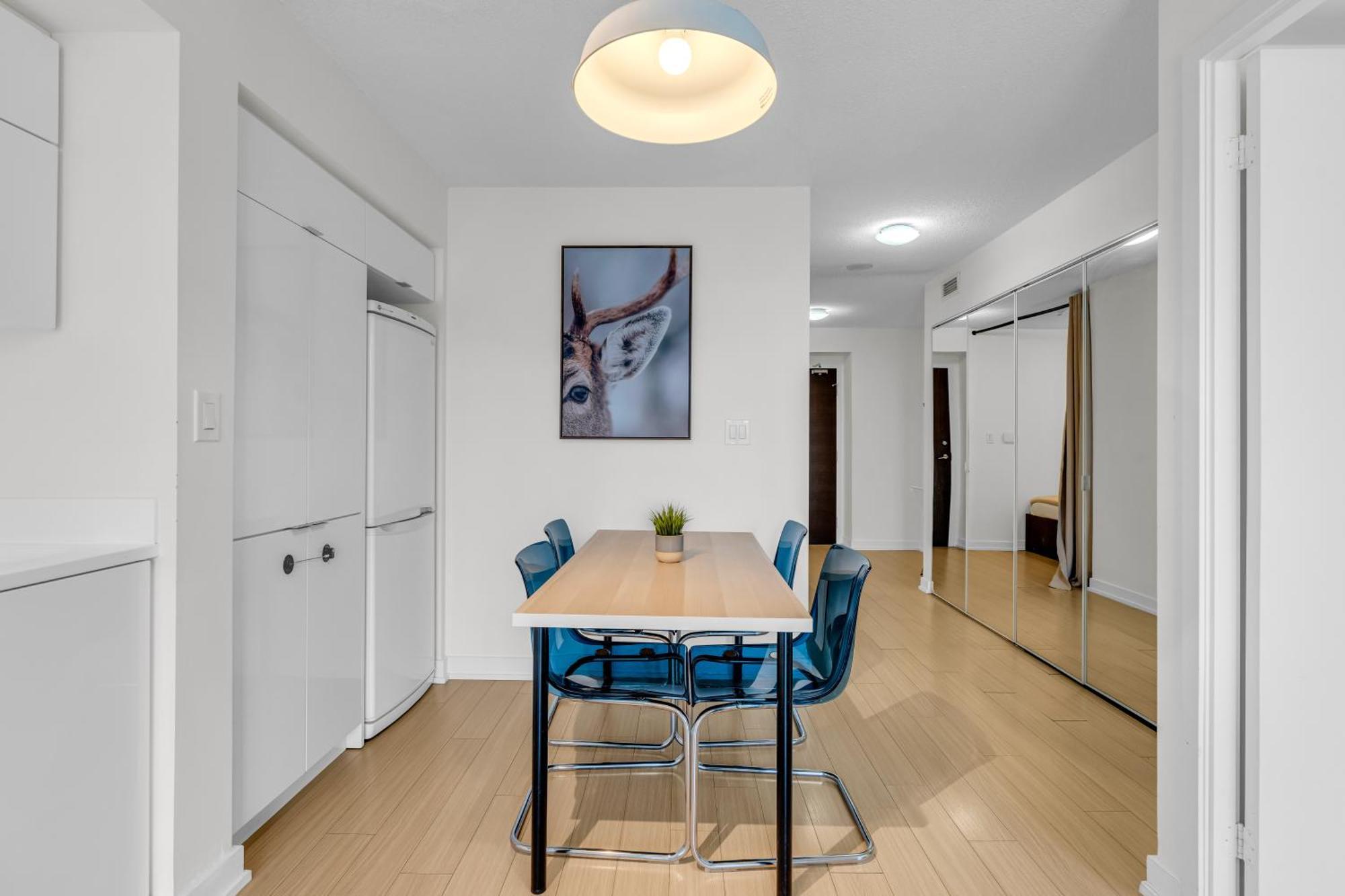 City Downtown Suites トロント エクステリア 写真