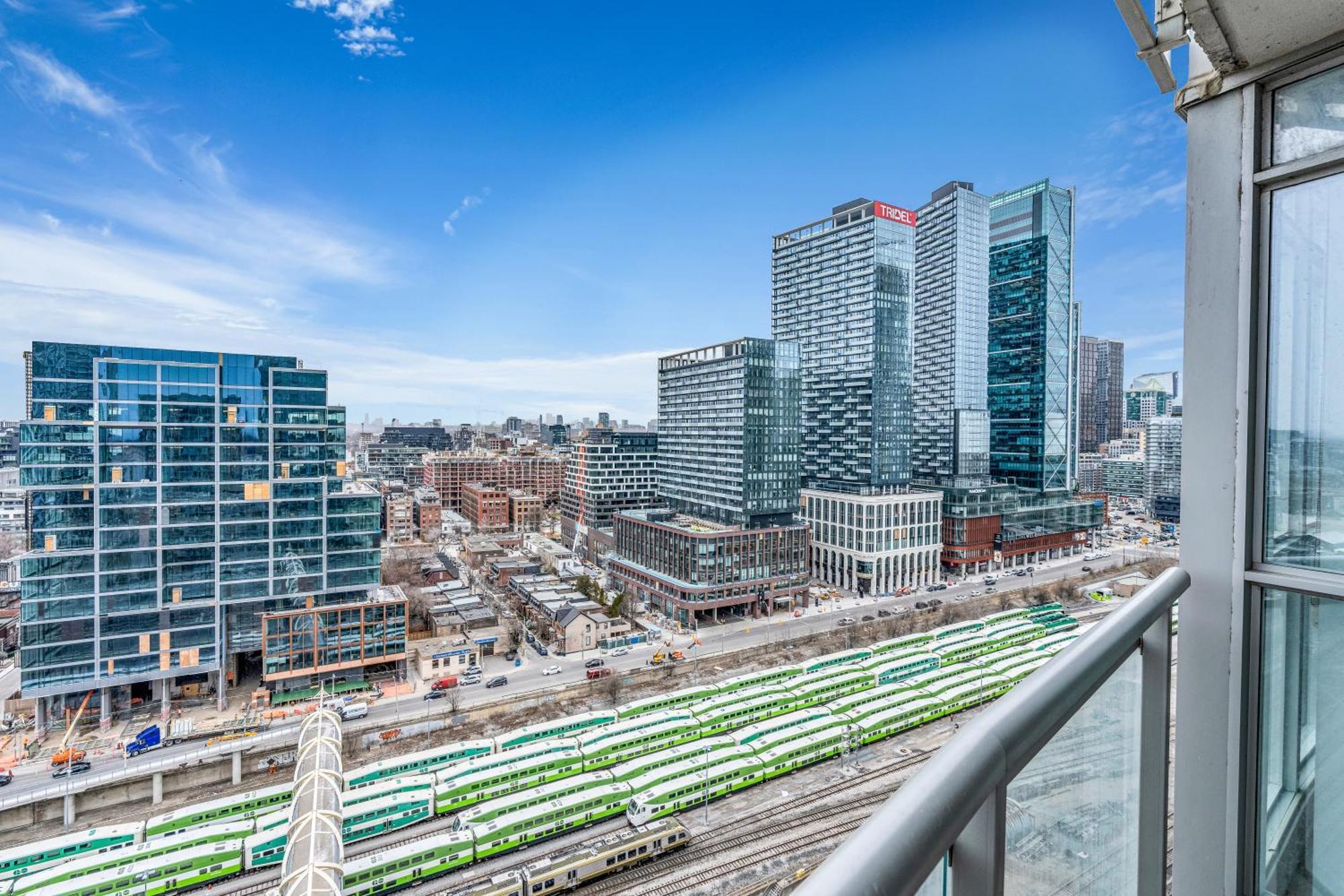 City Downtown Suites トロント エクステリア 写真