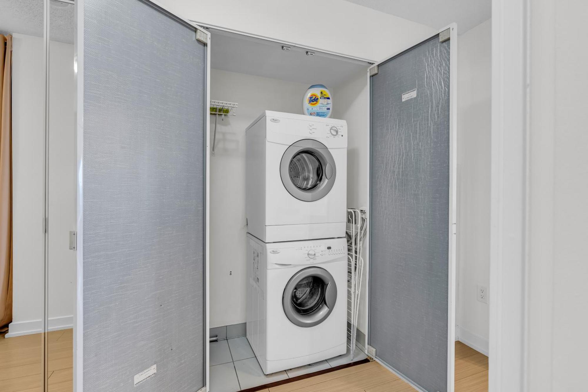 City Downtown Suites トロント エクステリア 写真
